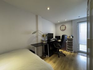 Photo 8- click for photo gallery